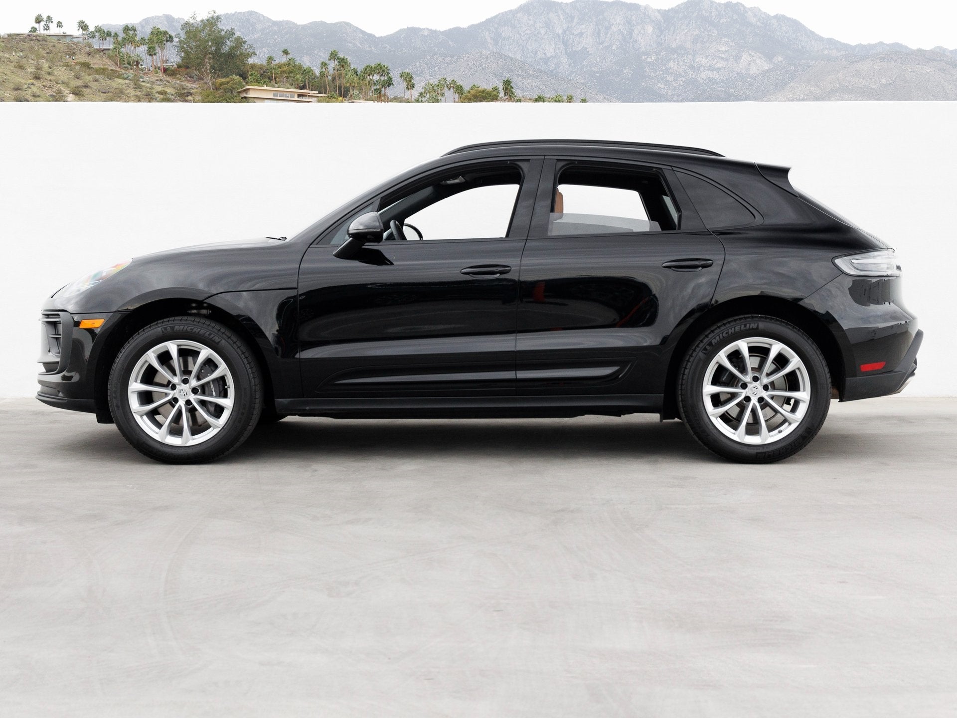 2025 Porsche Macan Macan
