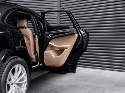 2025 Porsche Macan Macan