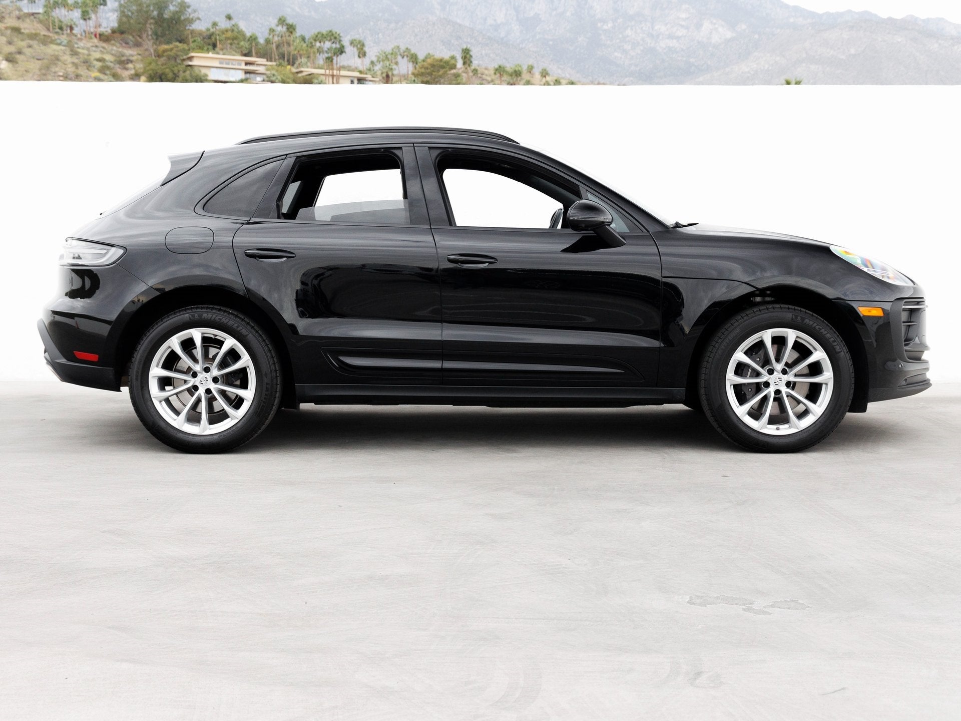 2025 Porsche Macan Macan