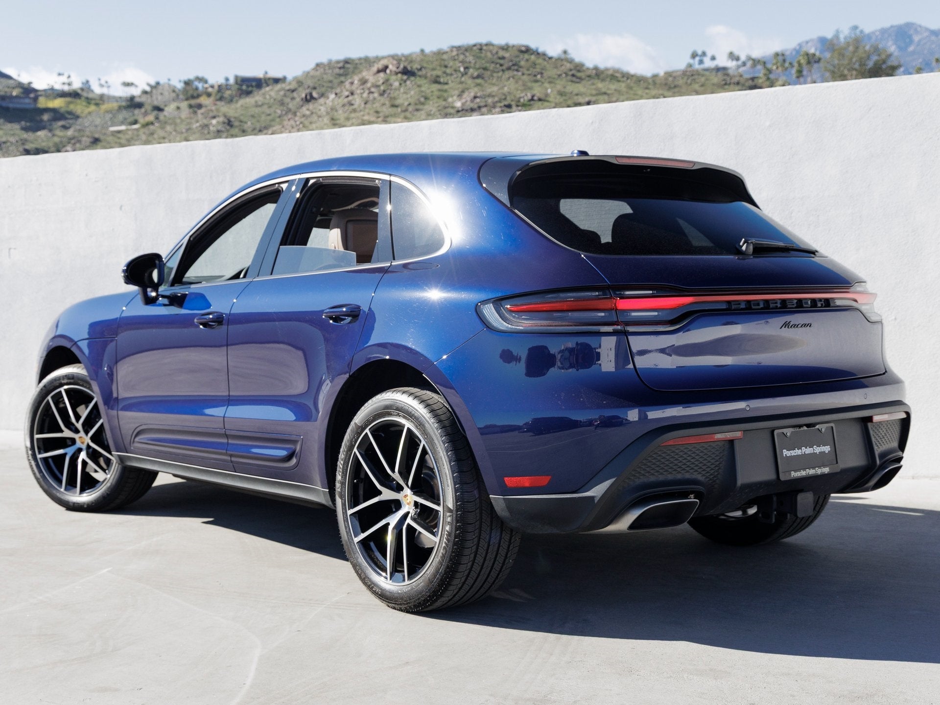 2025 Porsche Macan Macan