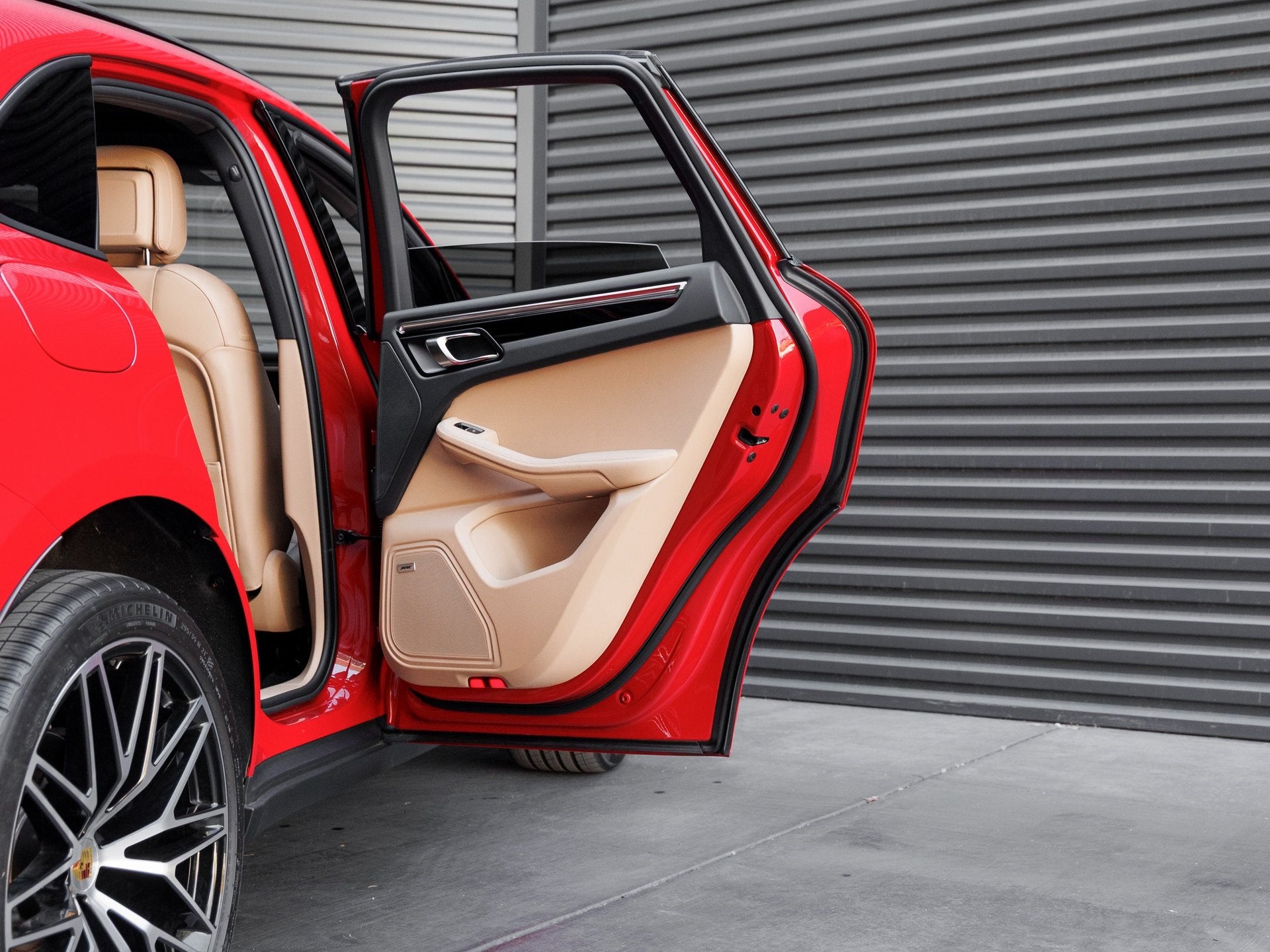 2025 Porsche Macan Macan