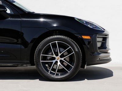 2025 Porsche Macan Macan