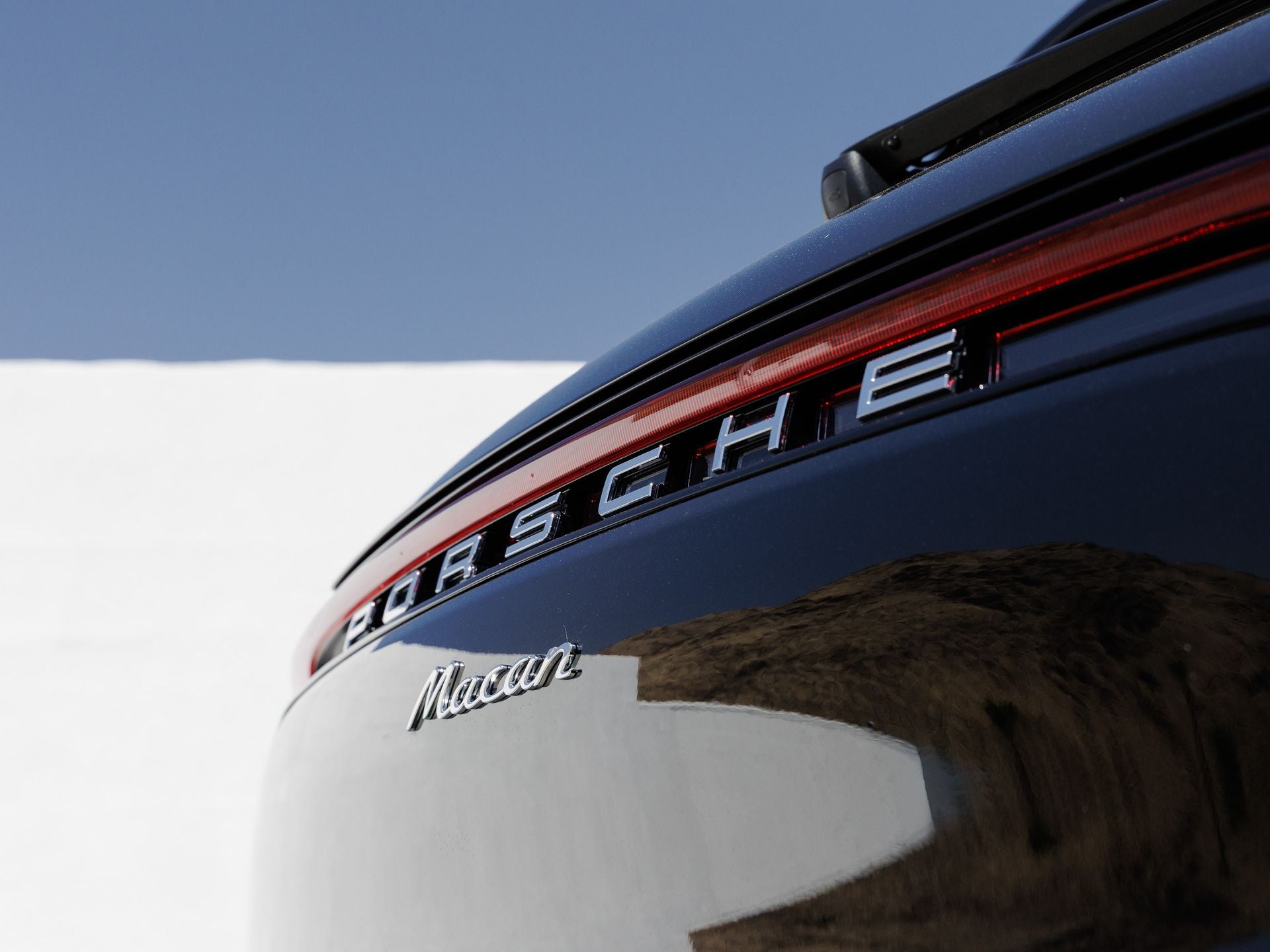 2025 Porsche Macan Macan