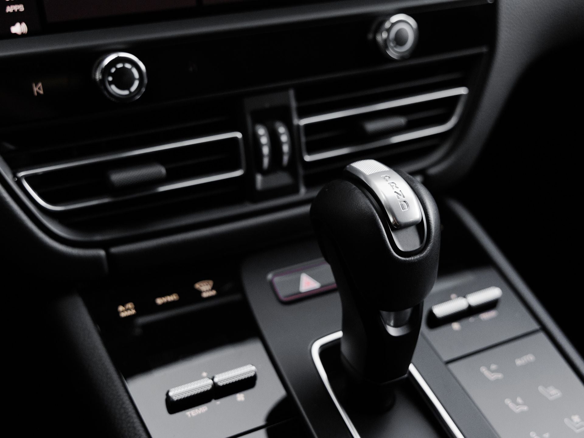 2025 Porsche Macan Macan