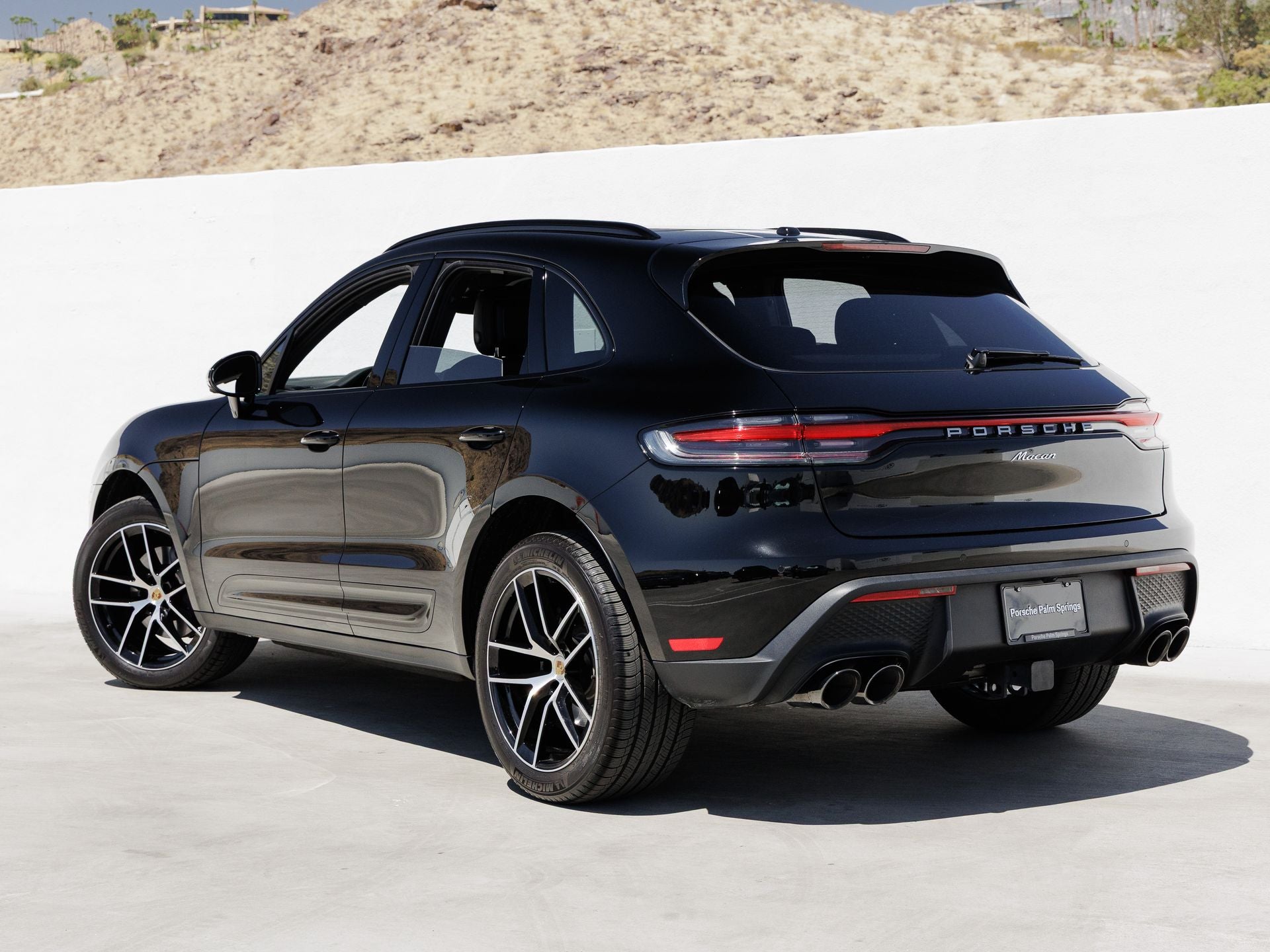 2025 Porsche Macan Macan