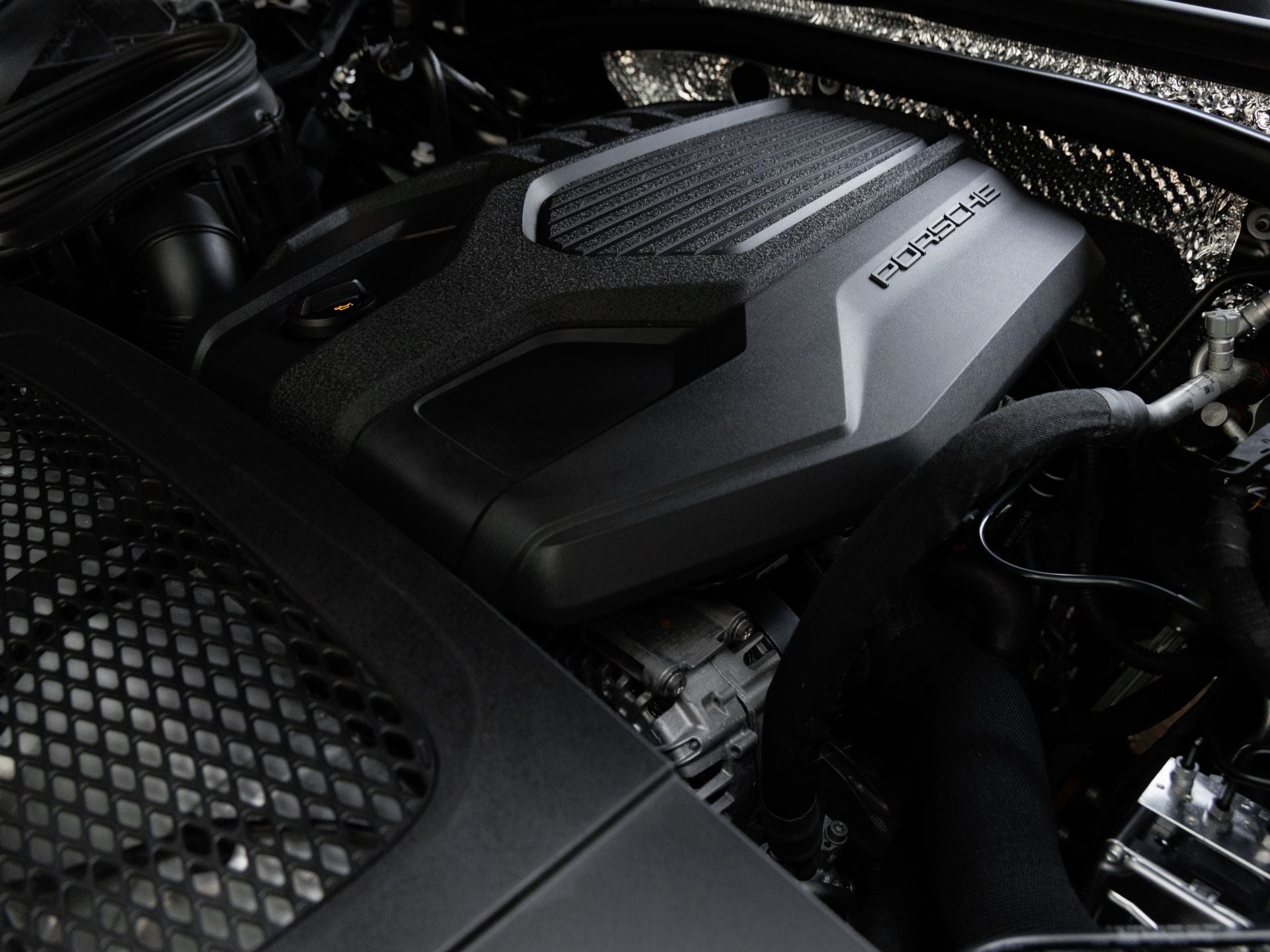 2025 Porsche Macan Macan