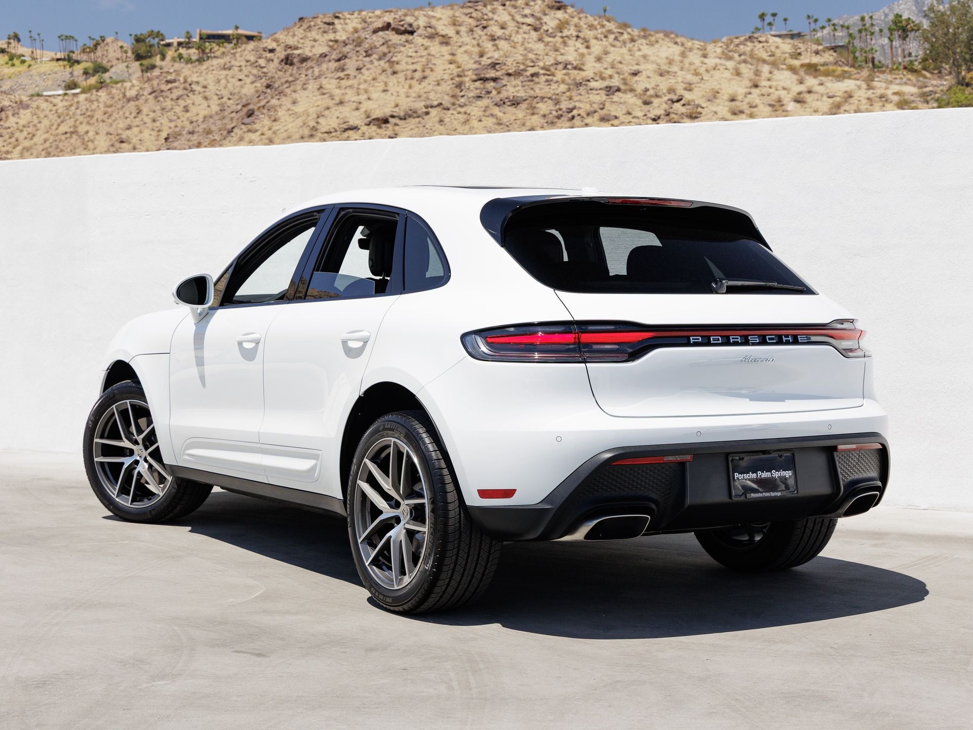 2026 Porsche Macan Macan