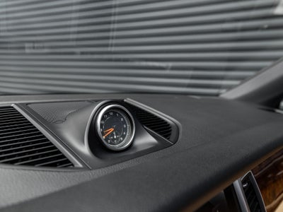 2018 Porsche Macan Macan