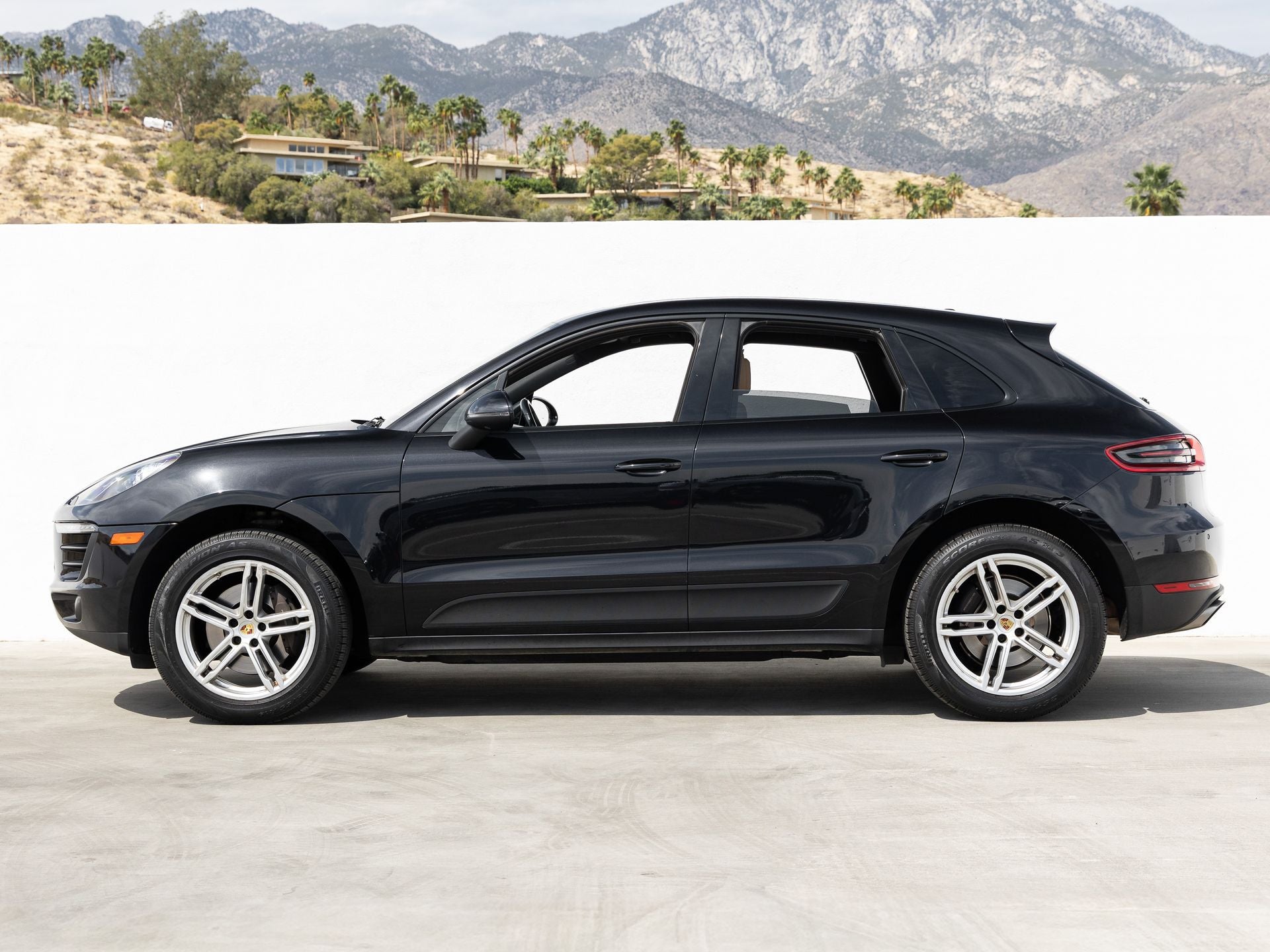 2018 Porsche Macan Macan