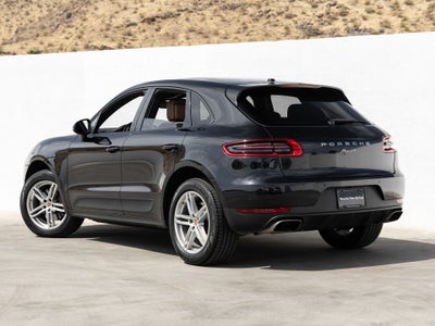 2018 Porsche Macan Macan