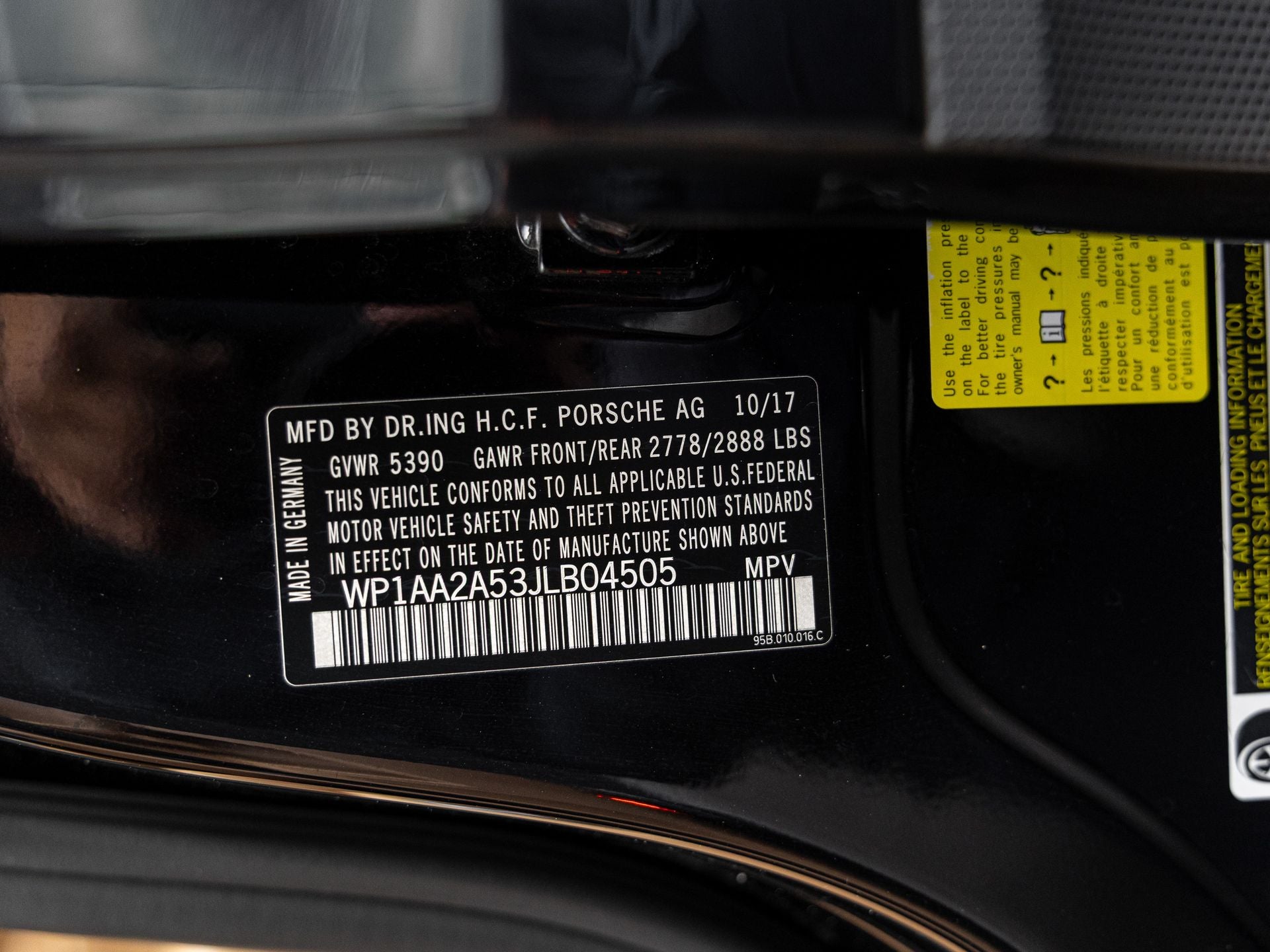 2018 Porsche Macan Macan