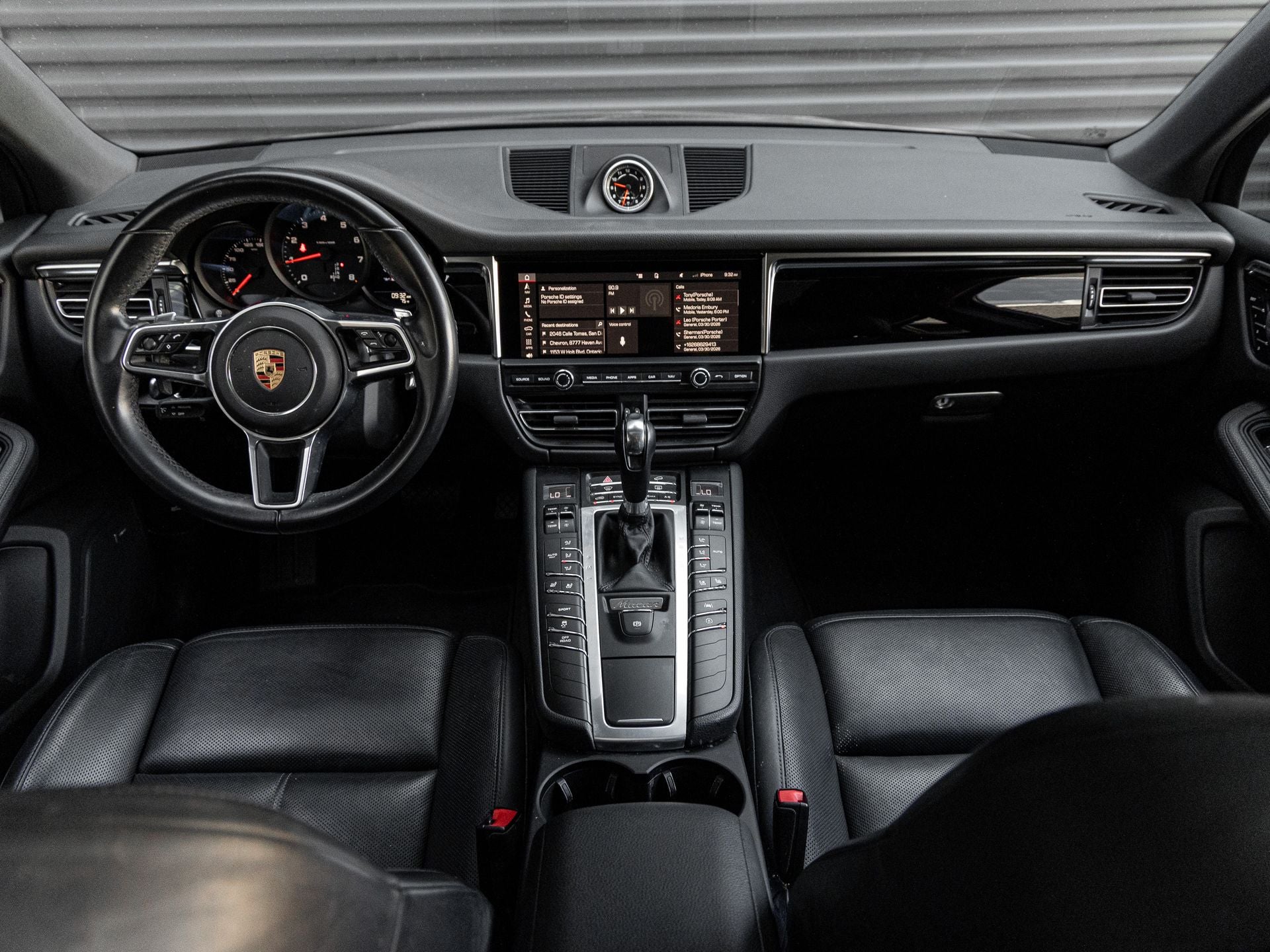 2020 Porsche Macan Macan