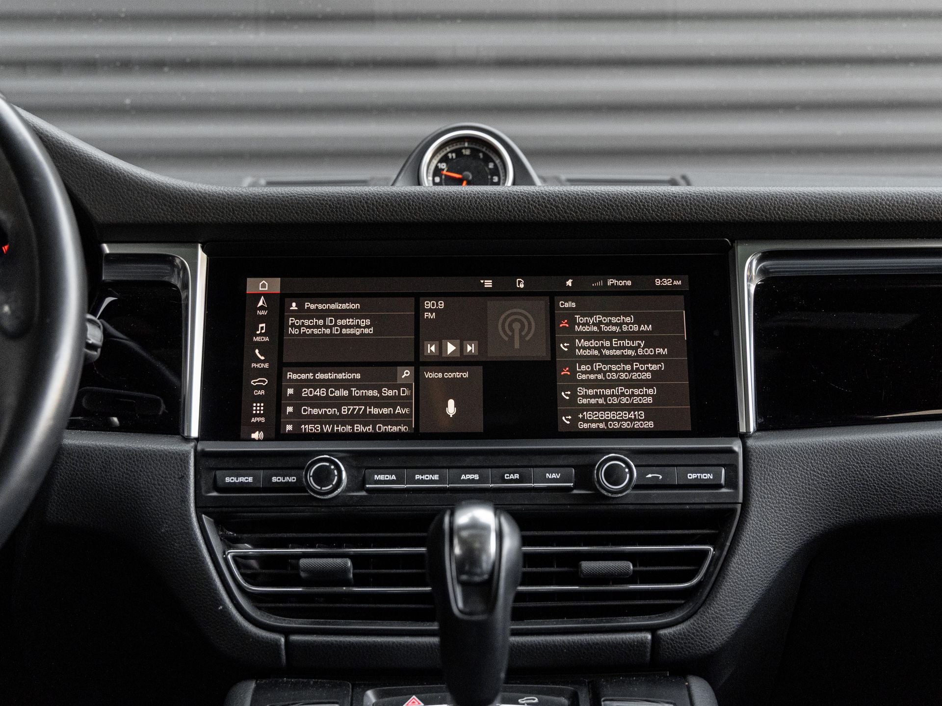 2020 Porsche Macan Macan