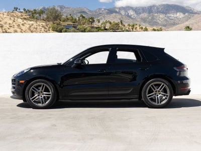 2020 Porsche Macan Macan