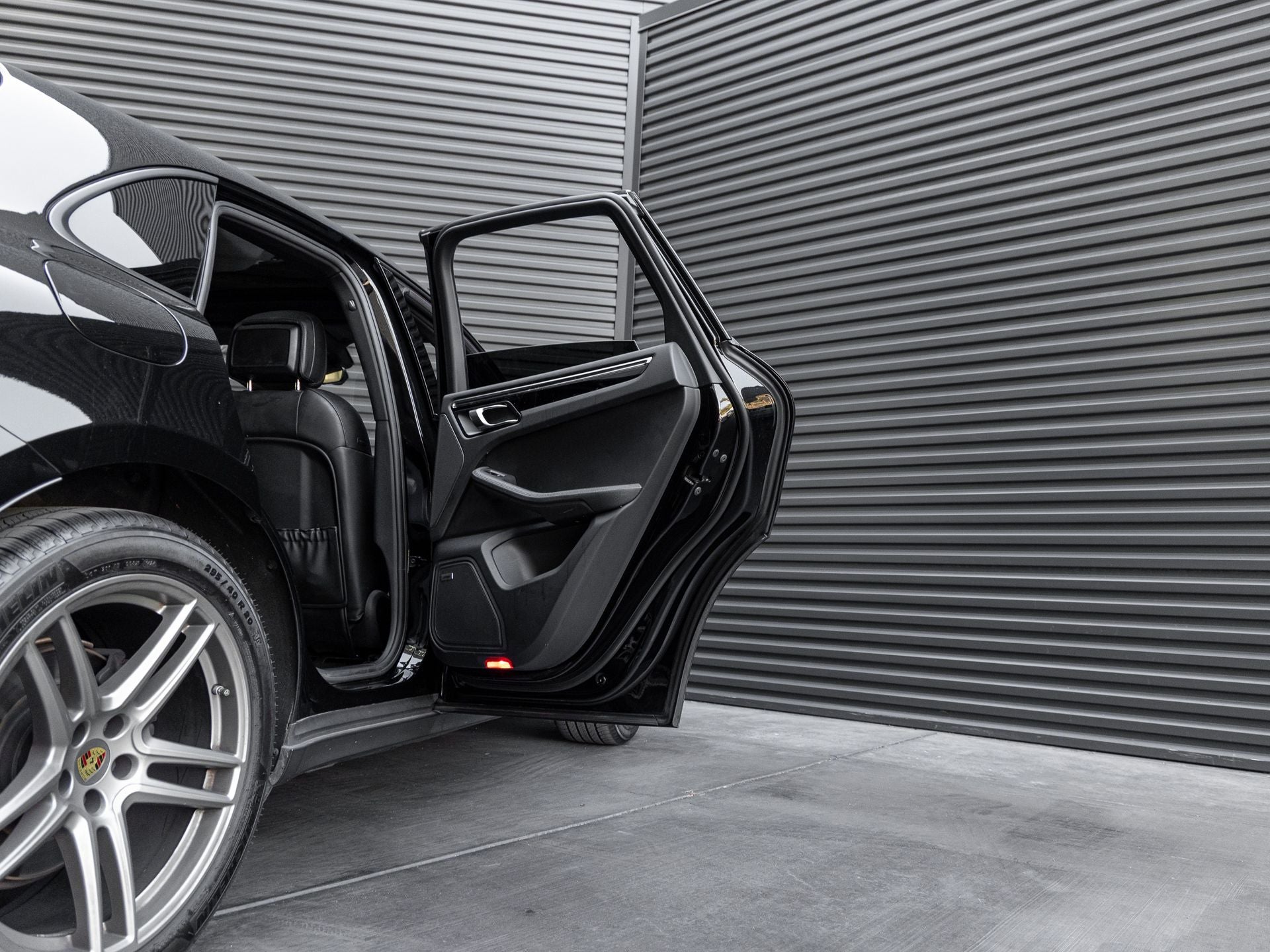 2020 Porsche Macan Macan