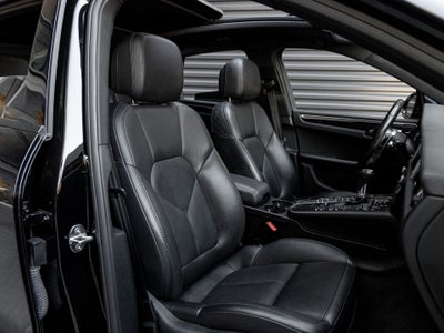 2020 Porsche Macan Macan