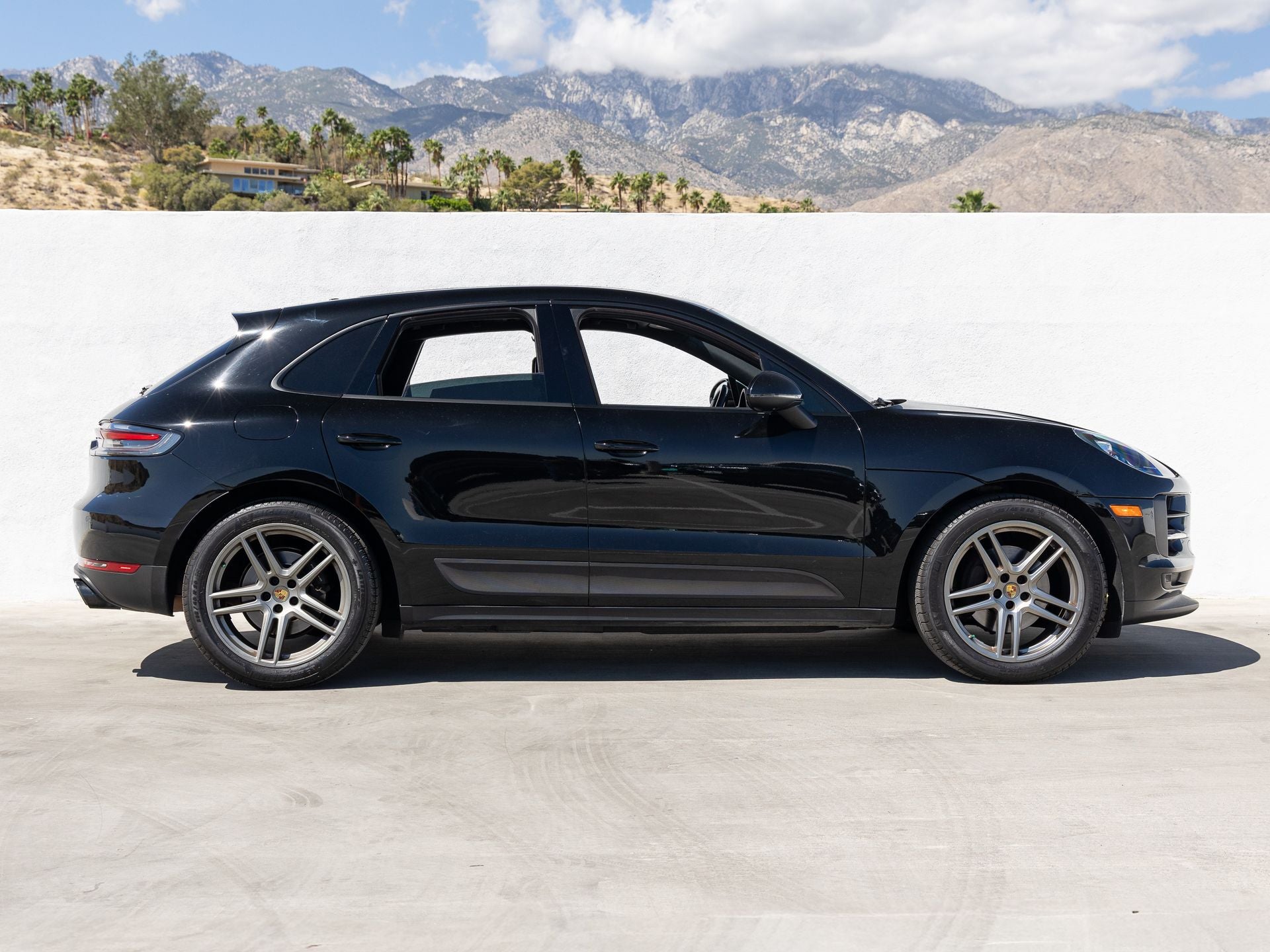 2020 Porsche Macan Macan