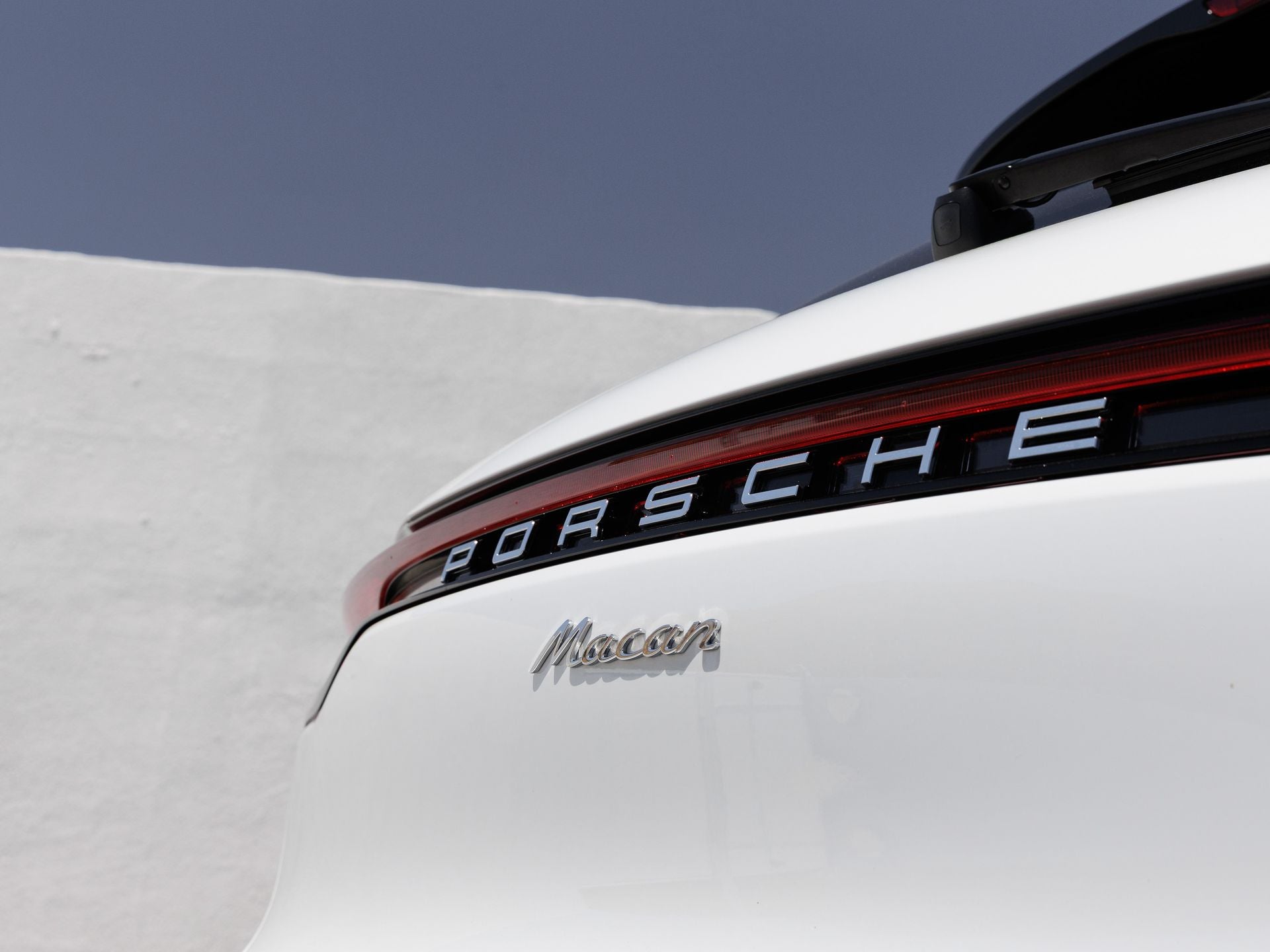 2023 Porsche Macan Macan (MY23)