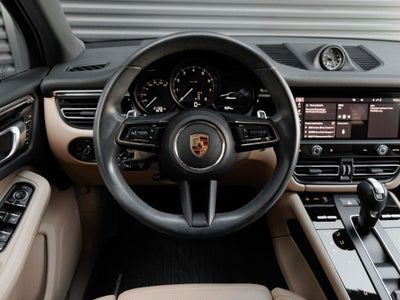 2023 Porsche Macan Macan (MY23)