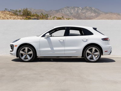 2023 Porsche Macan Macan (MY23)