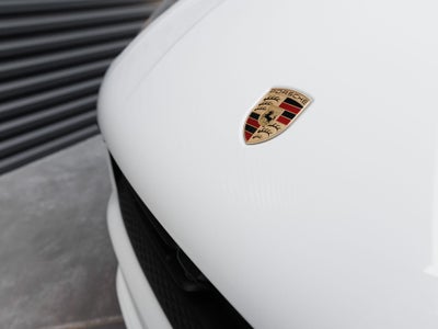 2023 Porsche Macan Macan (MY23)