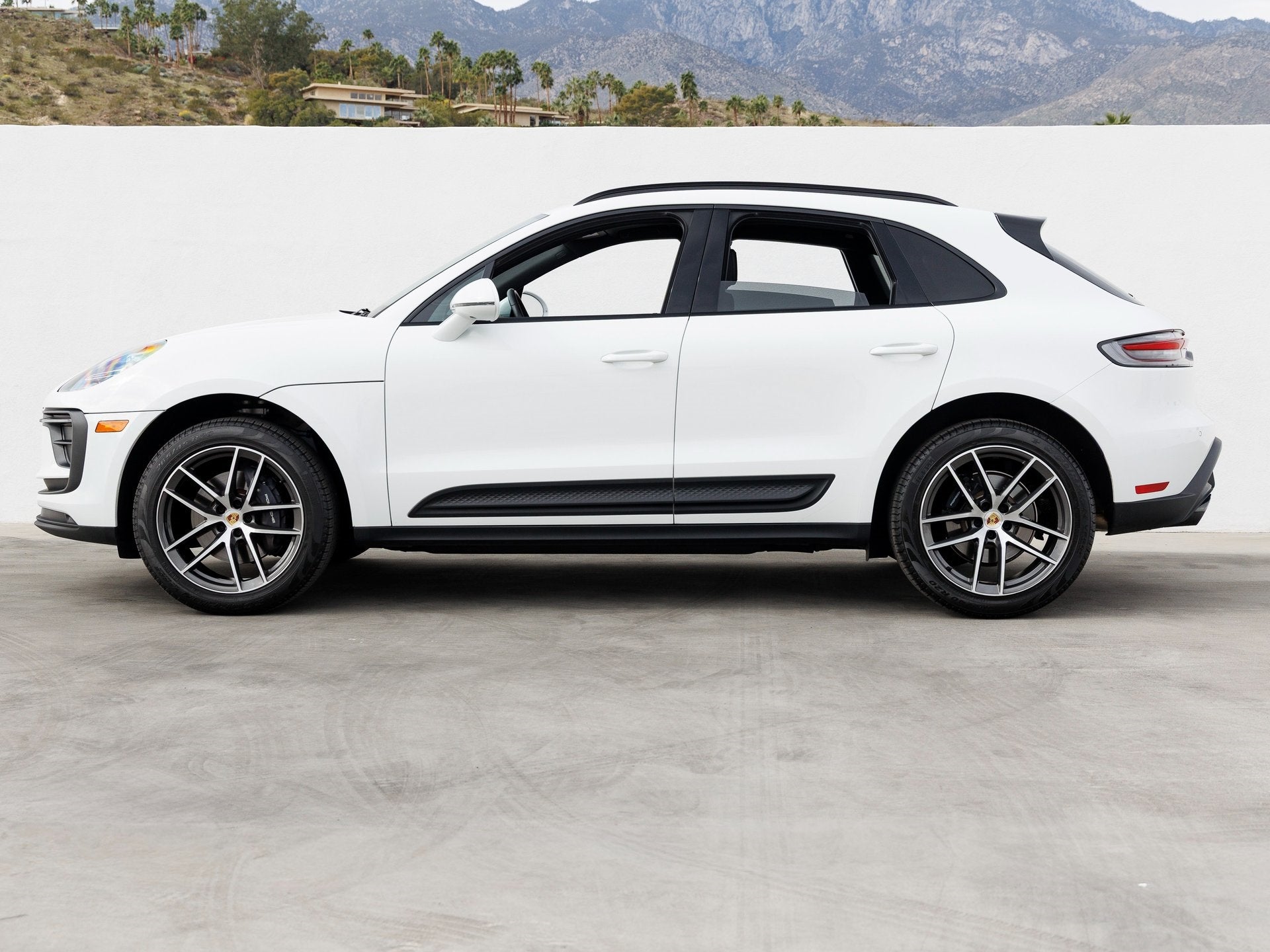 2025 Porsche Macan Macan