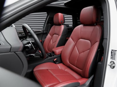 2025 Porsche Macan Macan