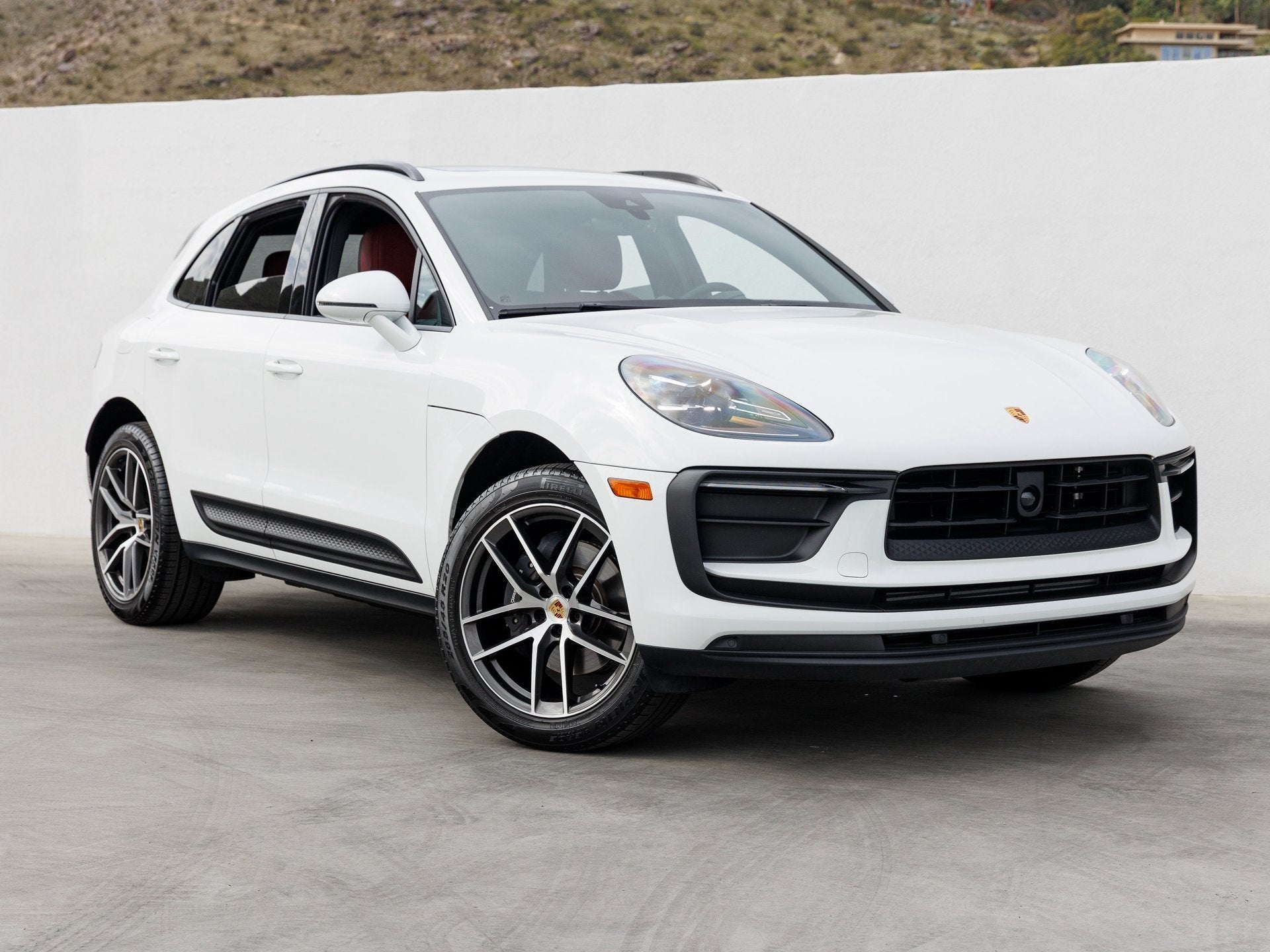2025 Porsche Macan Macan