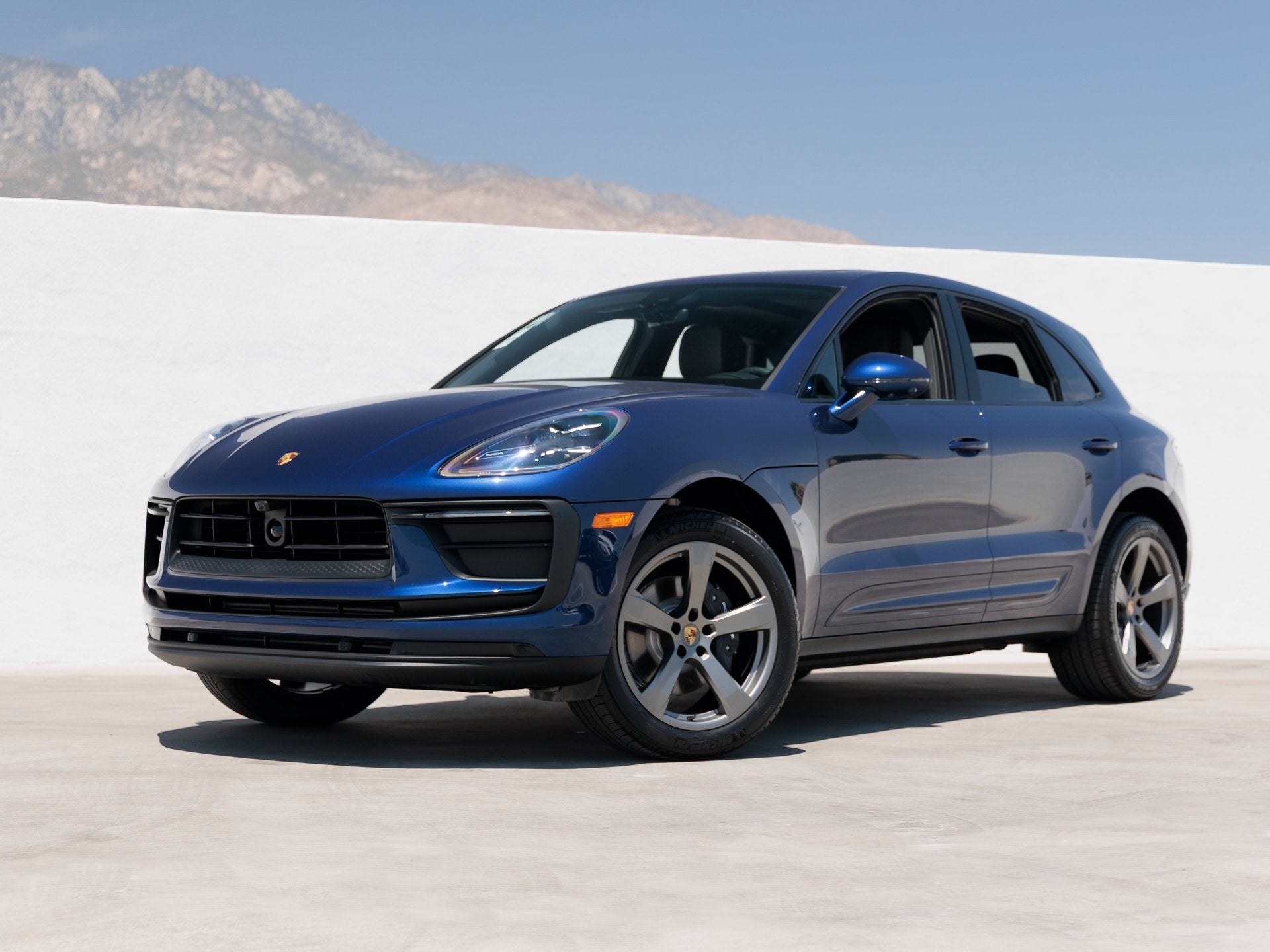2025 Porsche Macan Macan