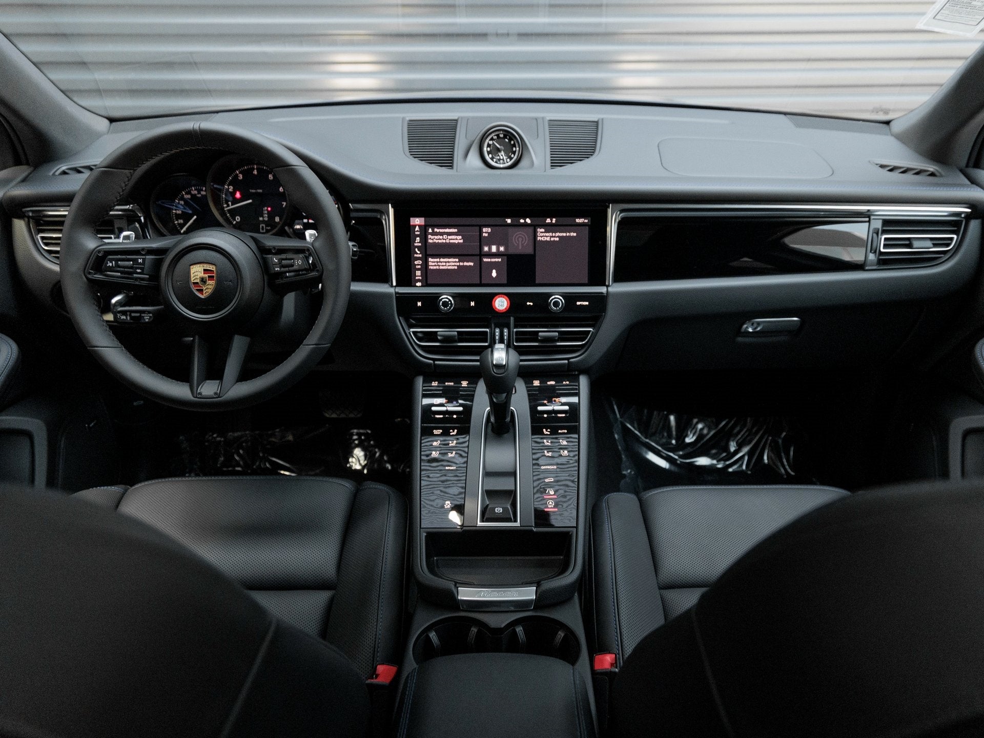 2025 Porsche Macan Macan