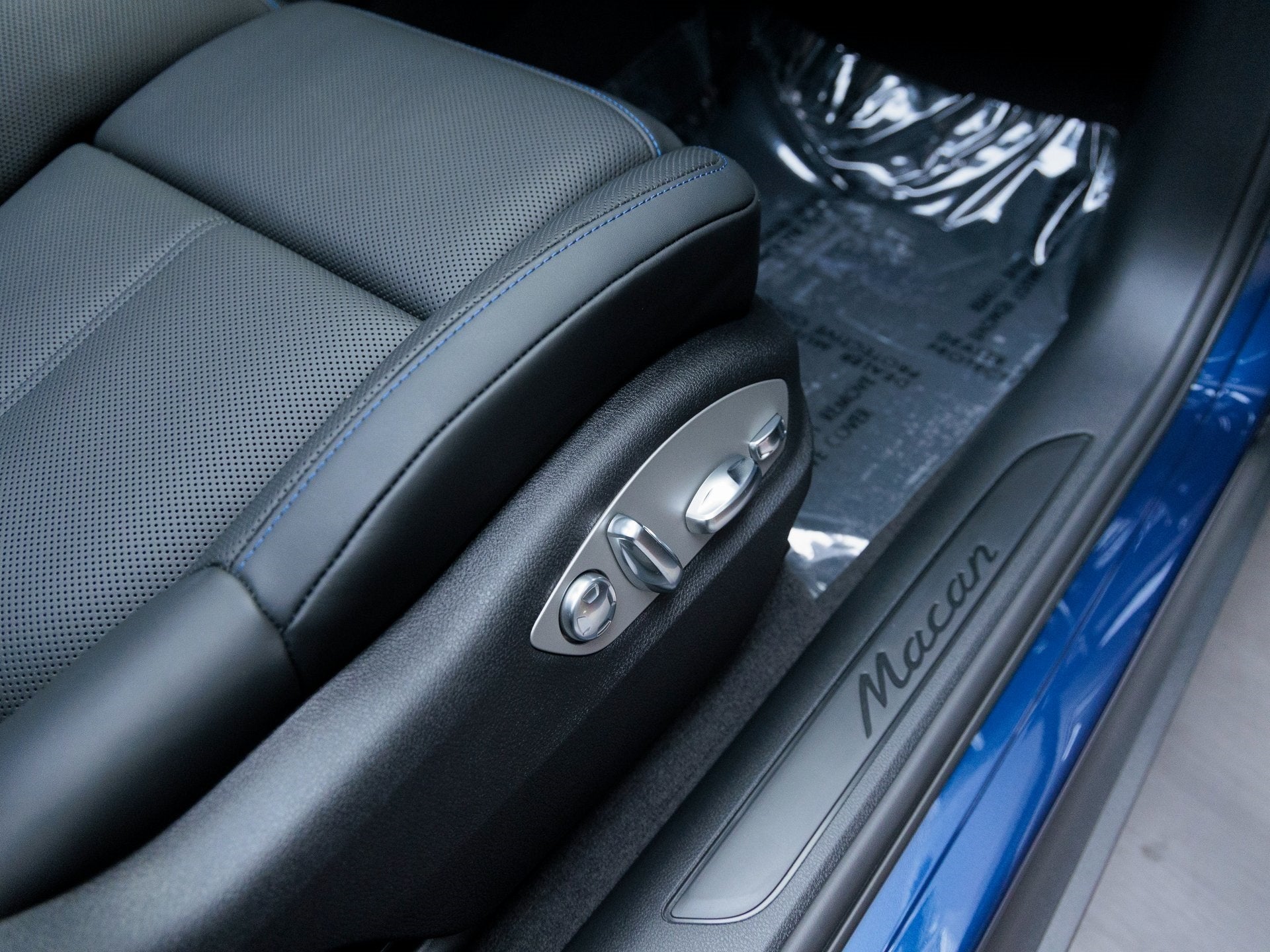 2025 Porsche Macan Macan