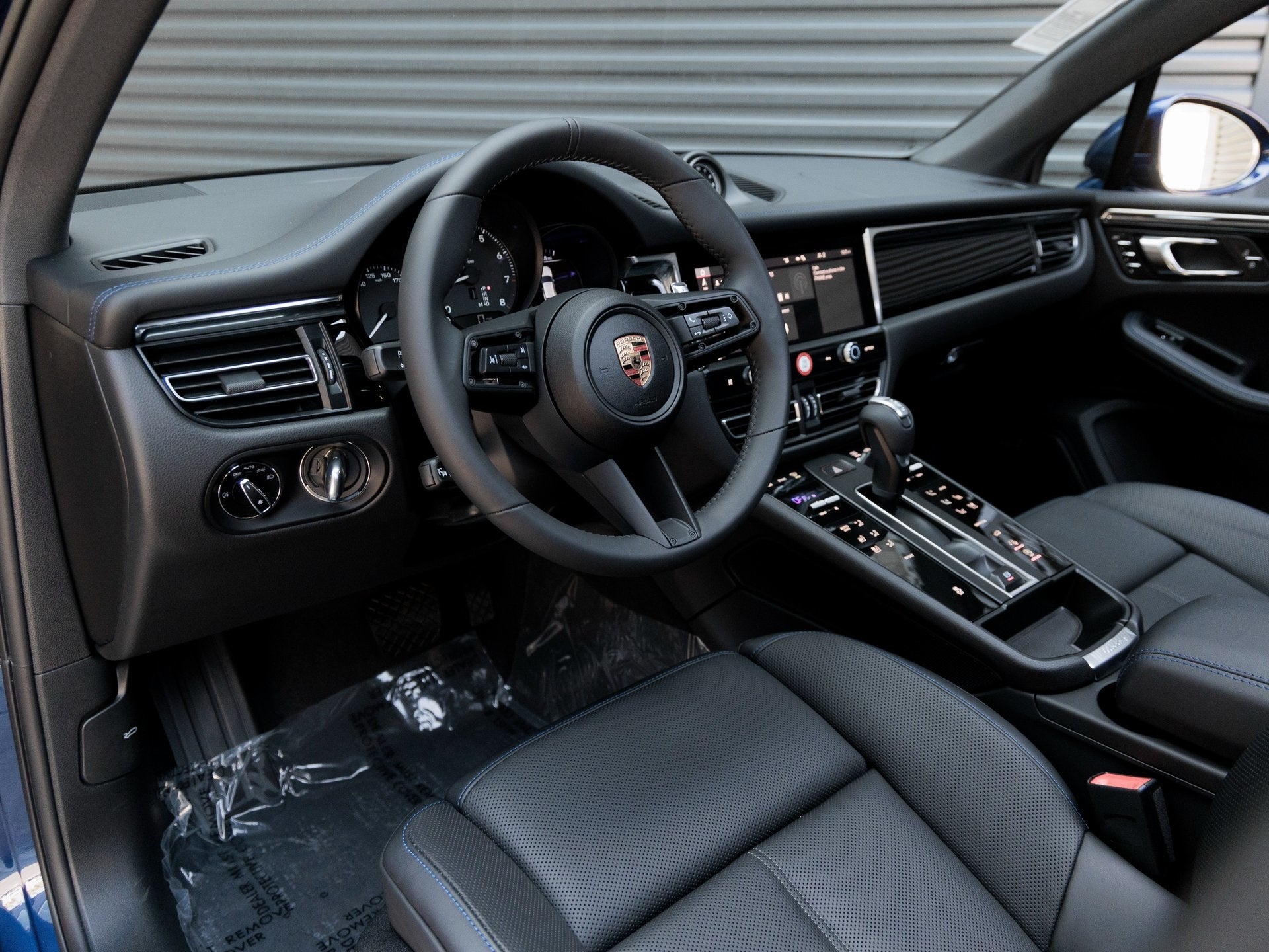 2025 Porsche Macan Macan