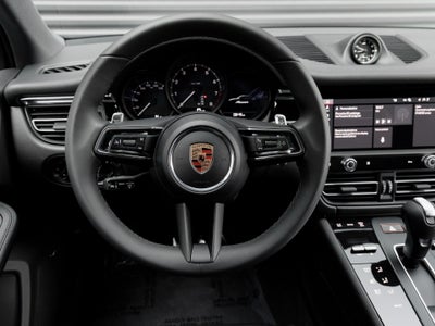 2026 Porsche Macan Macan