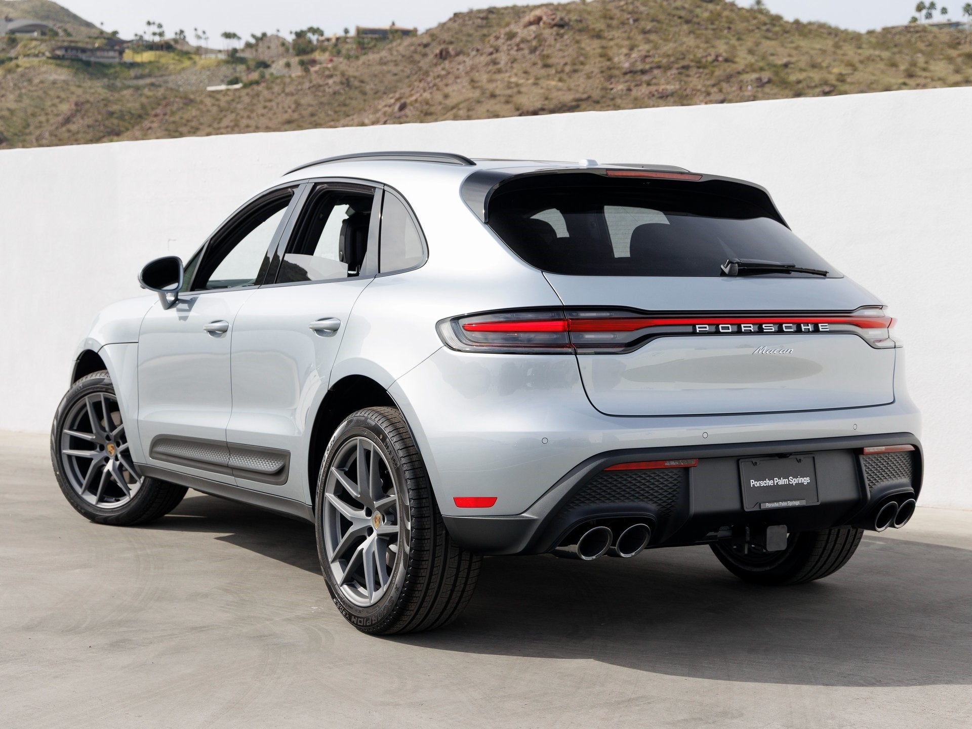 2026 Porsche Macan Macan