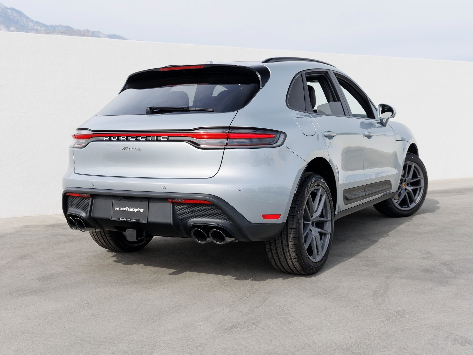 2026 Porsche Macan Macan