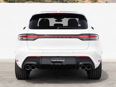2026 Porsche Macan Base