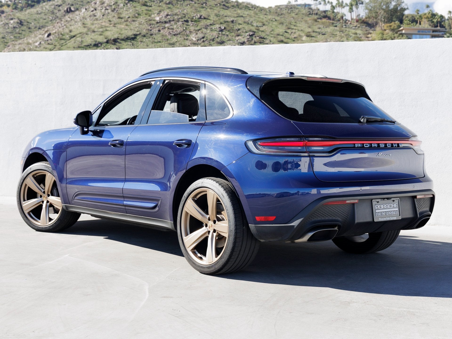 2023 Porsche Macan Macan (MY23)