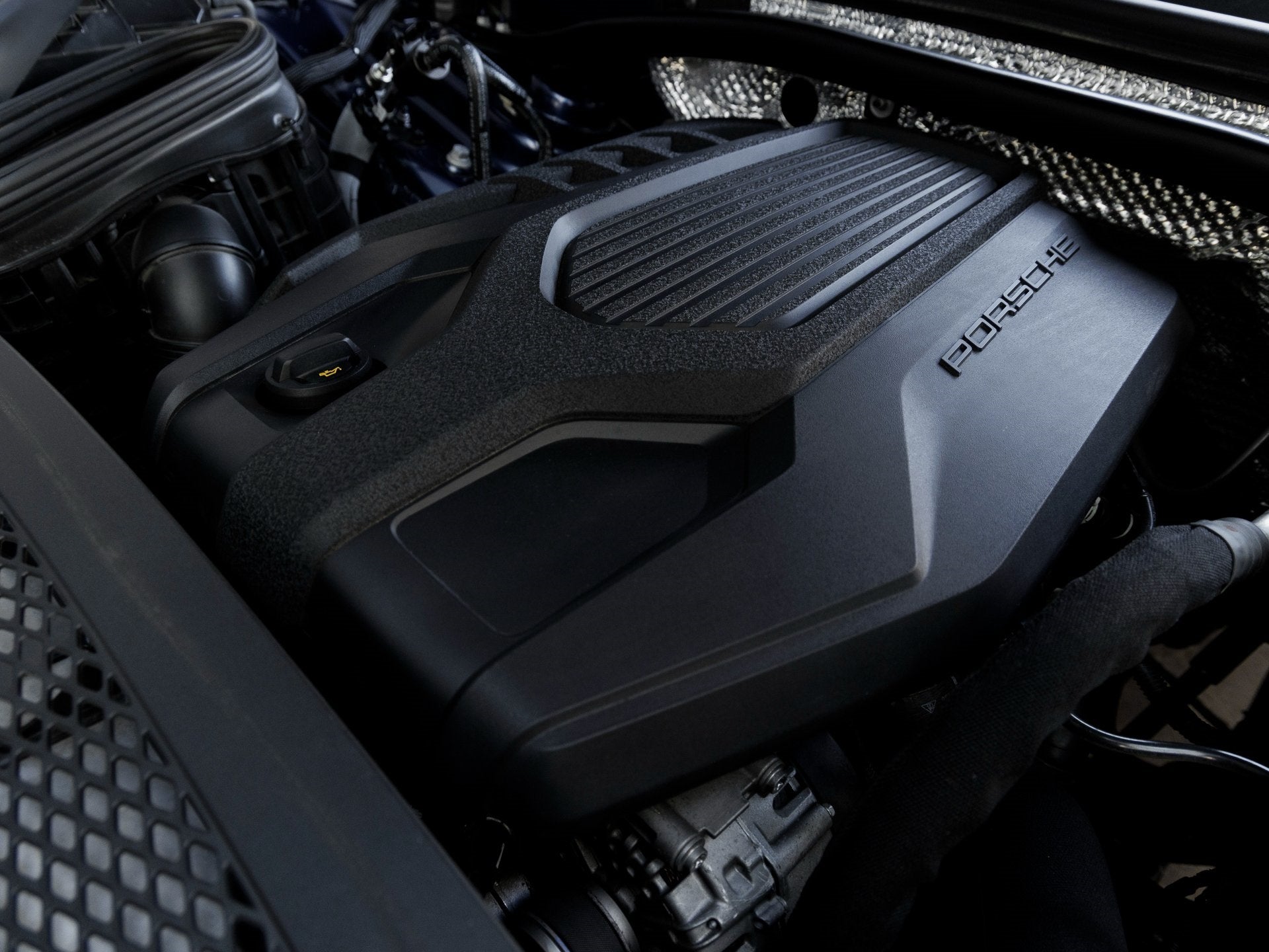 2023 Porsche Macan Macan (MY23)