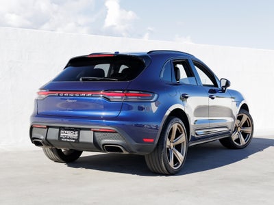 2023 Porsche Macan Macan (MY23)