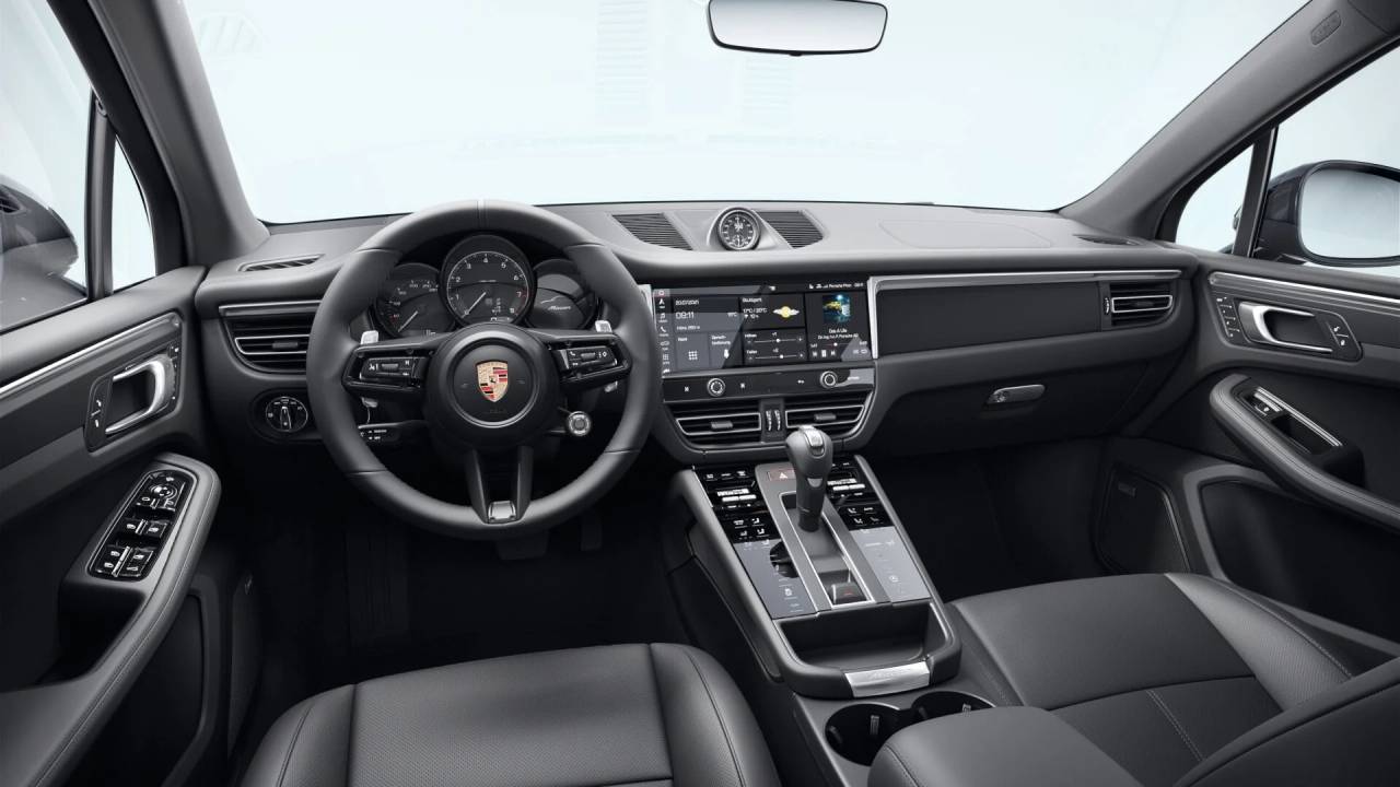 2026 Porsche Macan Macan