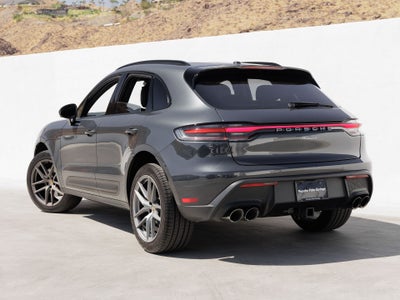 2026 Porsche Macan Macan
