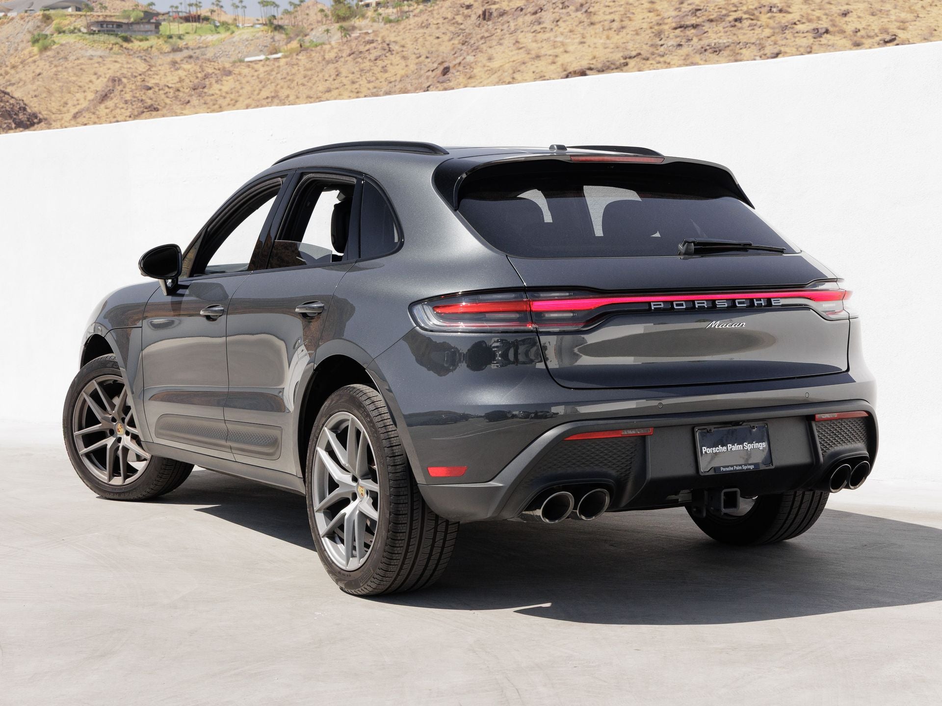2026 Porsche Macan Macan