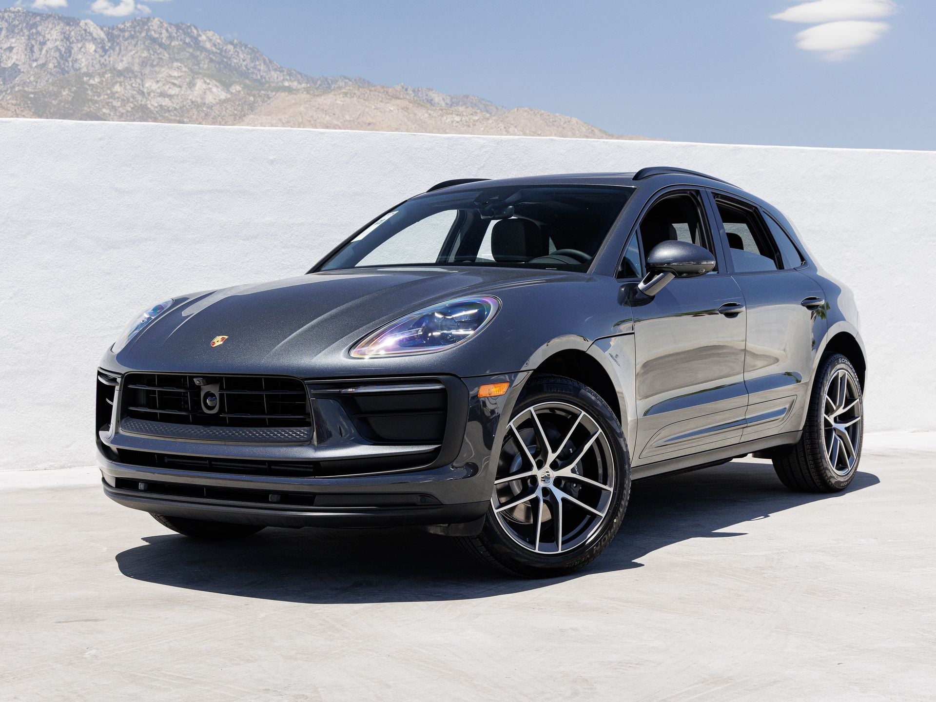 2026 Porsche Macan Macan