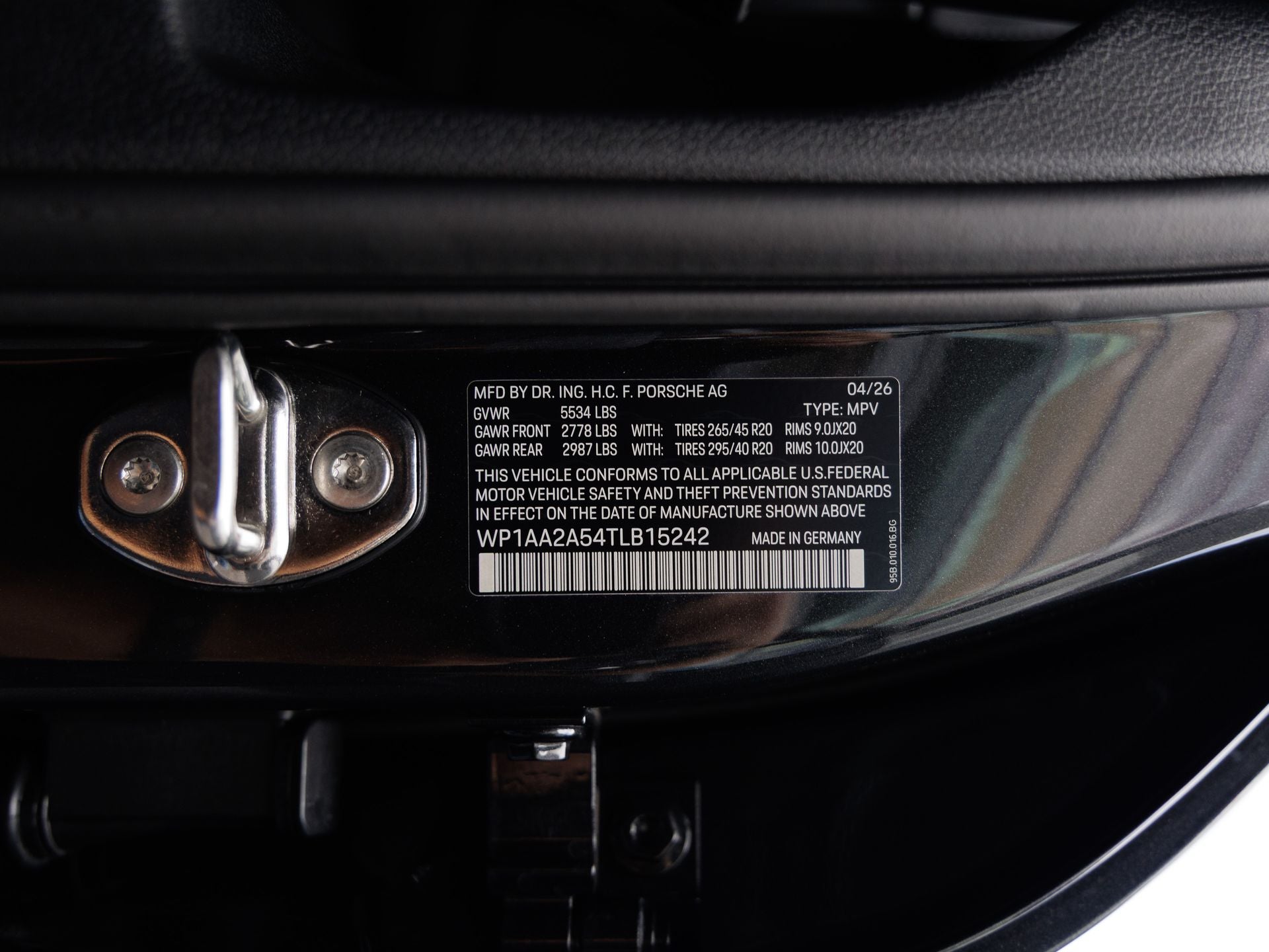 2026 Porsche Macan Macan