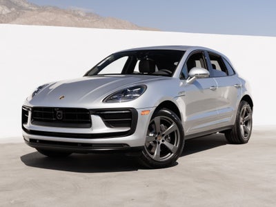 2026 Porsche Macan Macan
