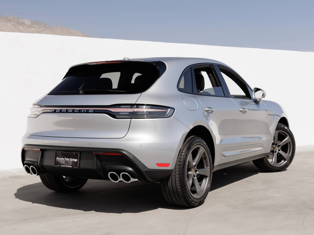 2026 Porsche Macan Macan