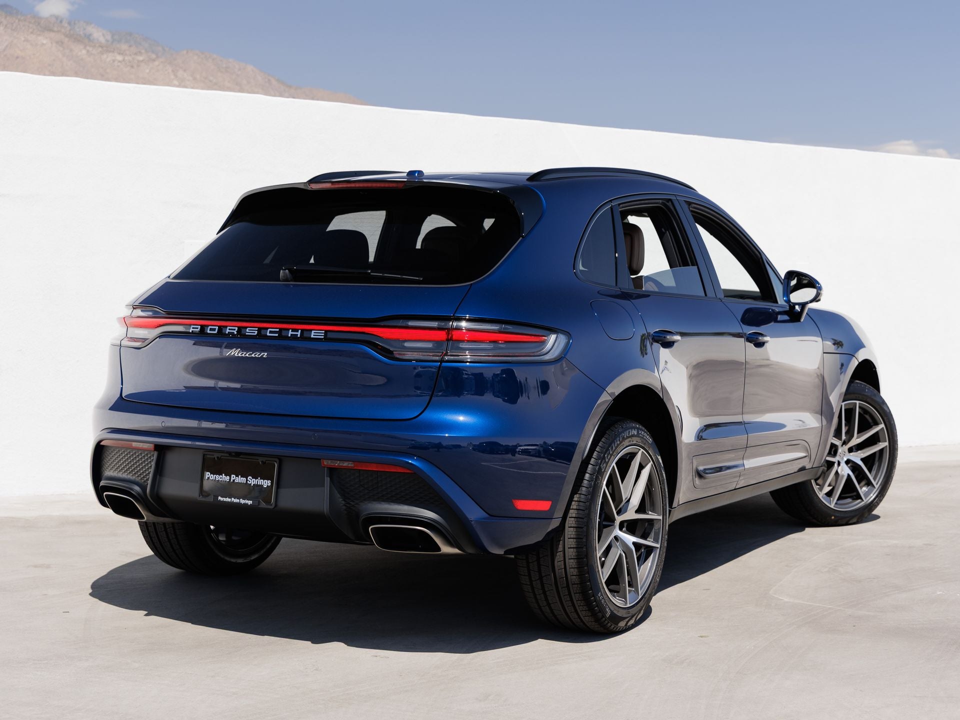 2026 Porsche Macan Macan