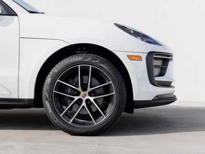 2025 Porsche Macan Macan