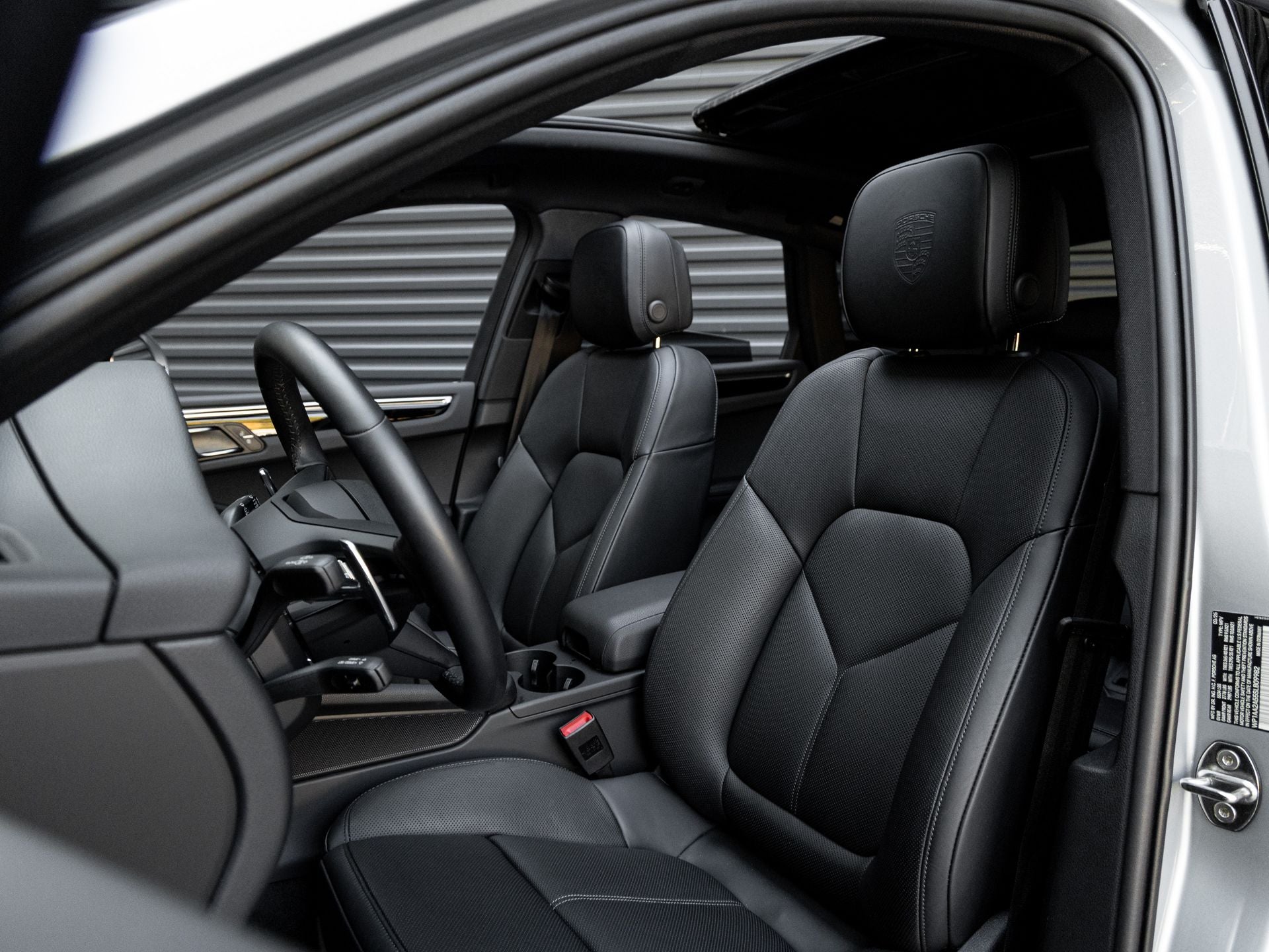 2025 Porsche Macan Macan