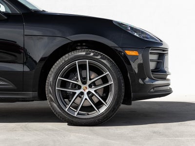 2025 Porsche Macan Macan